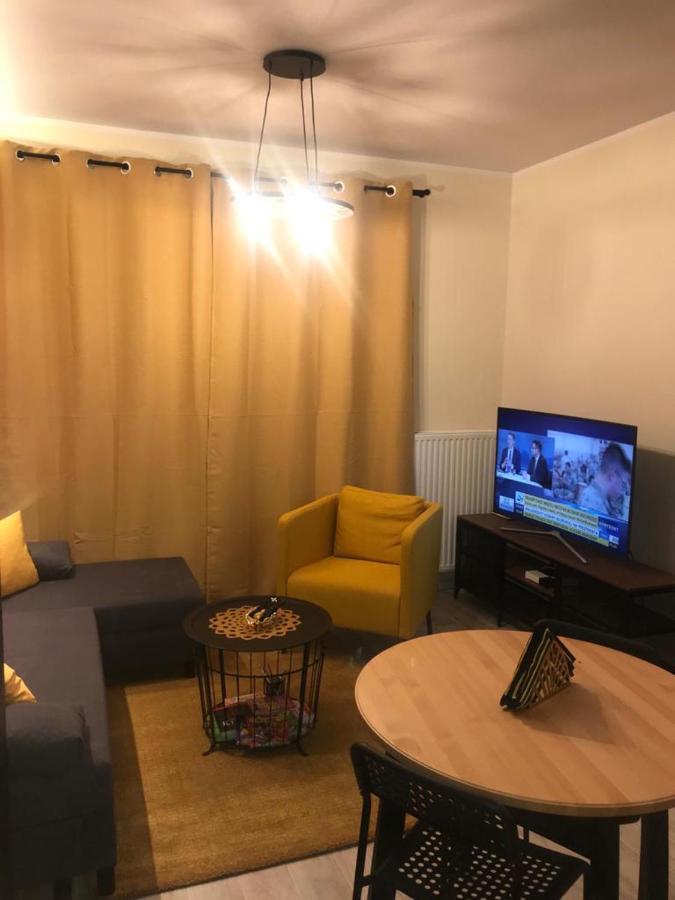 ורוצלב Sunny Apartment מראה חיצוני תמונה